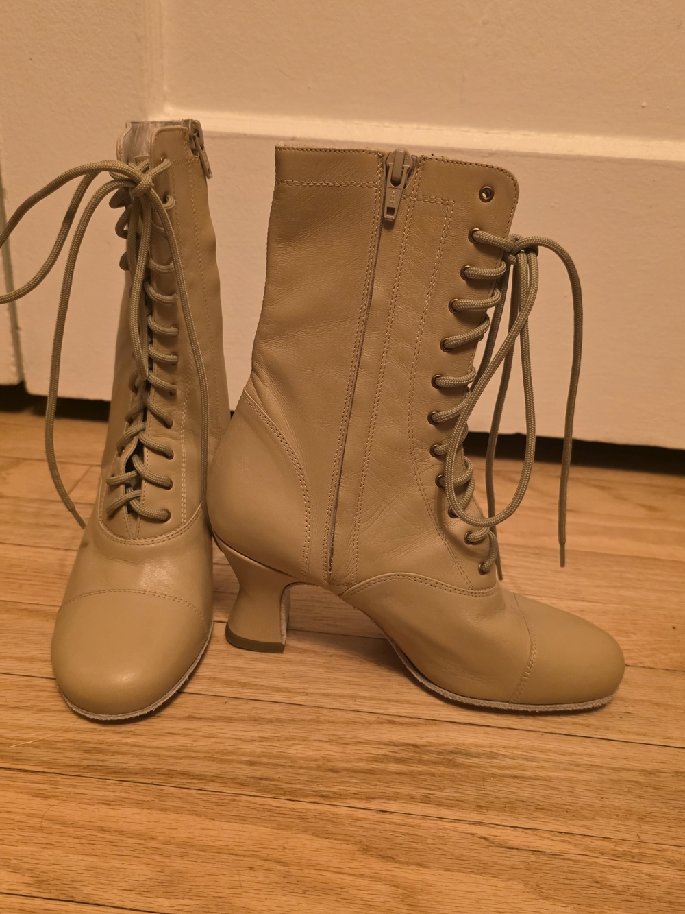 Laduca Dance Boot-never been worn